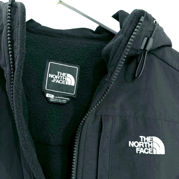 The North Face hooded Denali - Picture 8 of 9